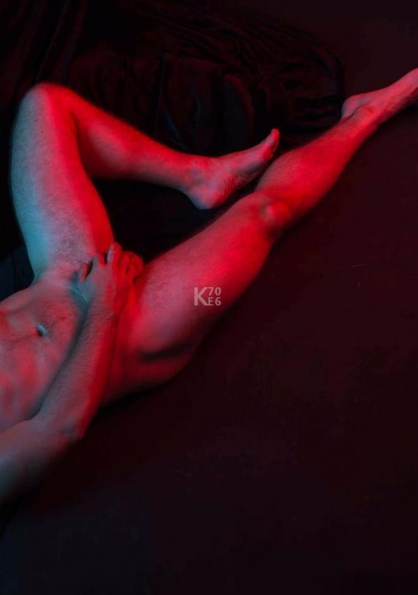 Whoseman-12-芬達Maxime譜出的異國情慾